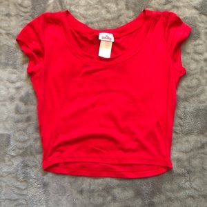 Red crop top size S